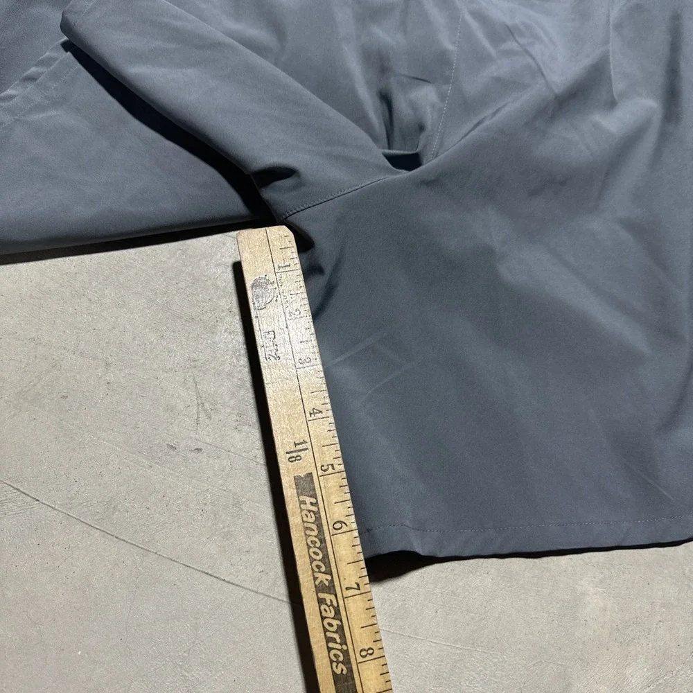 Nike Men's Dri-Fit Lightweight Training Running Shorts Gray DV9359-084 SZ M MARK